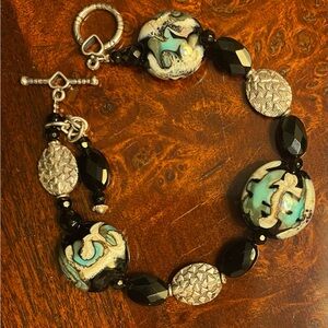 Artisan Hand Crafted Glass Swirl Bead Bracelet 7 3/4 inch